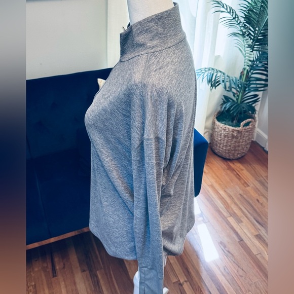 NIKE DRIFIT Running Long Sleeve Tshirt Athletic Shirt - Picture 9 of 13